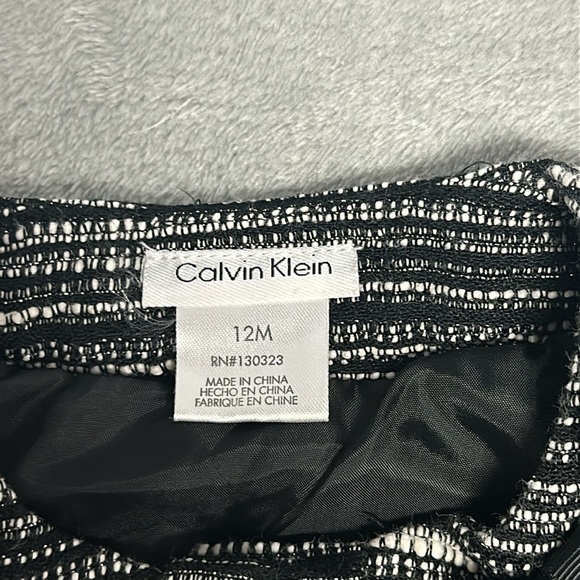 Calvin Klein - NWOT long sleeve dress jacket/button down sweater. Size 12 months - Picture 2 of 3
